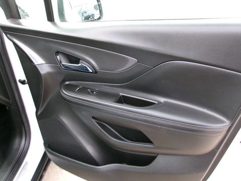 Used 2017 Buick Encore Preferred image 36