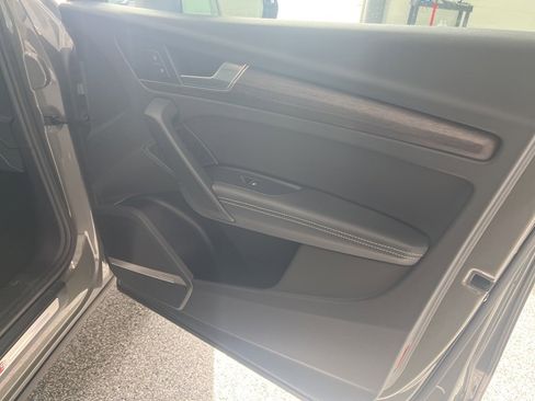 Used 2024 Audi Q5 2.0T Premium Plus image 37