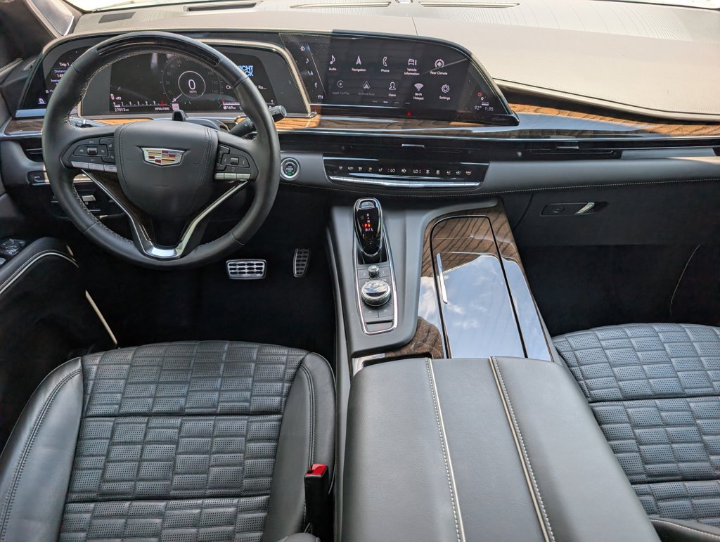 Used 2024 Cadillac Escalade Sport Platinum w/ LPO, Floor Liner Package AWD/4WD image 11