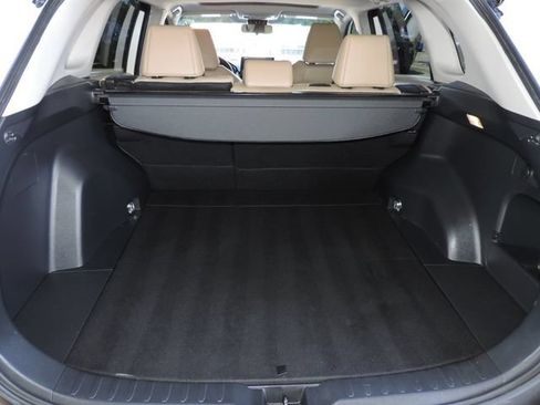 Used 2019 Toyota RAV4 XLE Premium FWD image 23