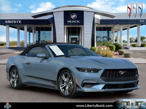 Used 2025 Ford Mustang Premium RWD image 1