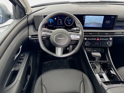 Certified 2025 Hyundai Tucson SEL image 38