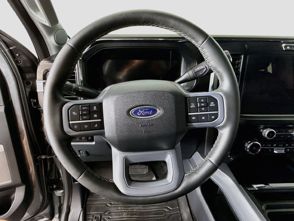 Used 2026 Ford F350 Lariat w/ Black Appearance Package AWD/4WD image 11