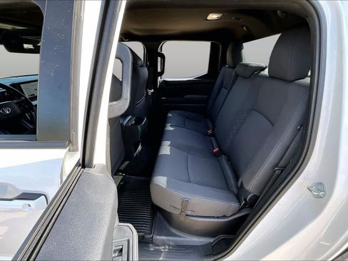 Used 2025 Toyota Tacoma SR5 RWD image 19