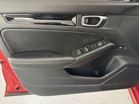 Used 2022 Honda Civic Touring image 22