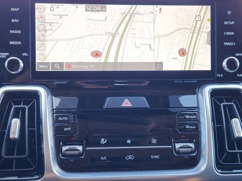 Certified 2023 Kia Sorento SX image 16