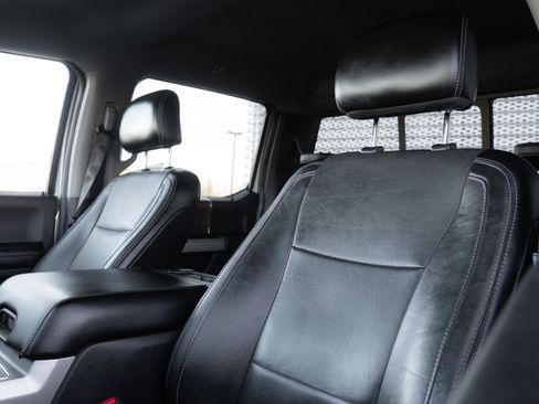 Used 2015 Ford F150 Lariat w/ Equipment Group 502A Luxury image 23