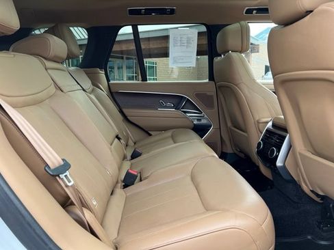 Used 2023 Land Rover Range Rover SE AWD/4WD image 20