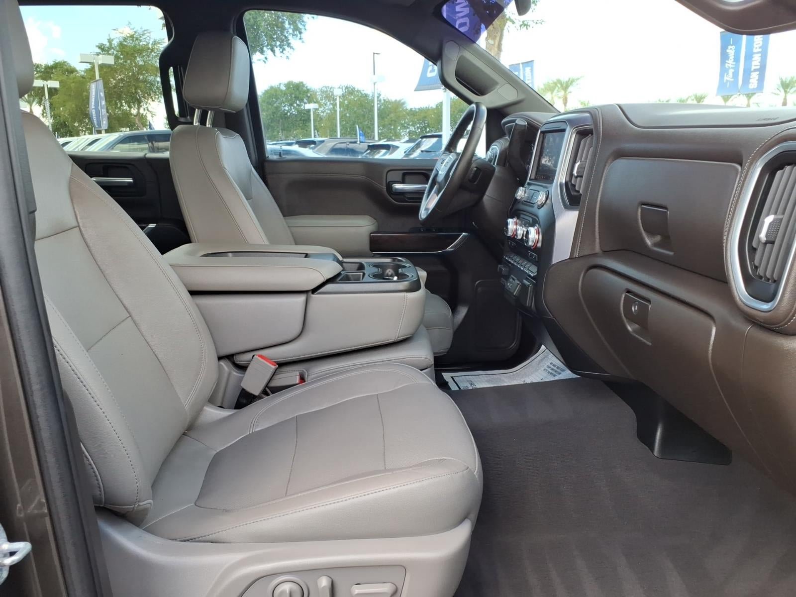 Used 2019 GMC Sierra 1500 SLT w/ X31 Off-Road Package AWD/4WD image 11