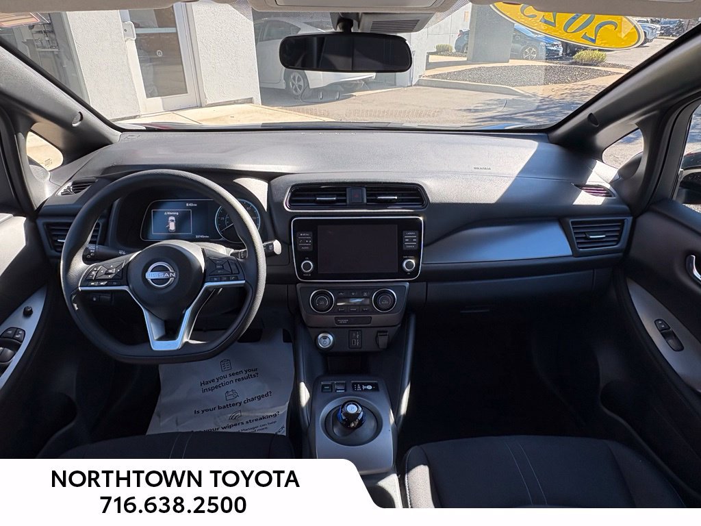 Used 2025 Nissan Leaf S FWD image 16