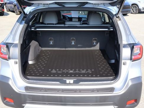 Certified 2025 Subaru Outback Limited AWD/4WD image 35