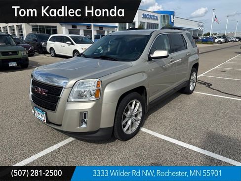 Used 2014 GMC Terrain SLE w/ Convenience Package AWD/4WD image 1