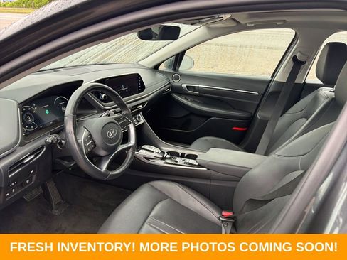 Used 2023 Hyundai Sonata Limited w/ Cargo Package image 8