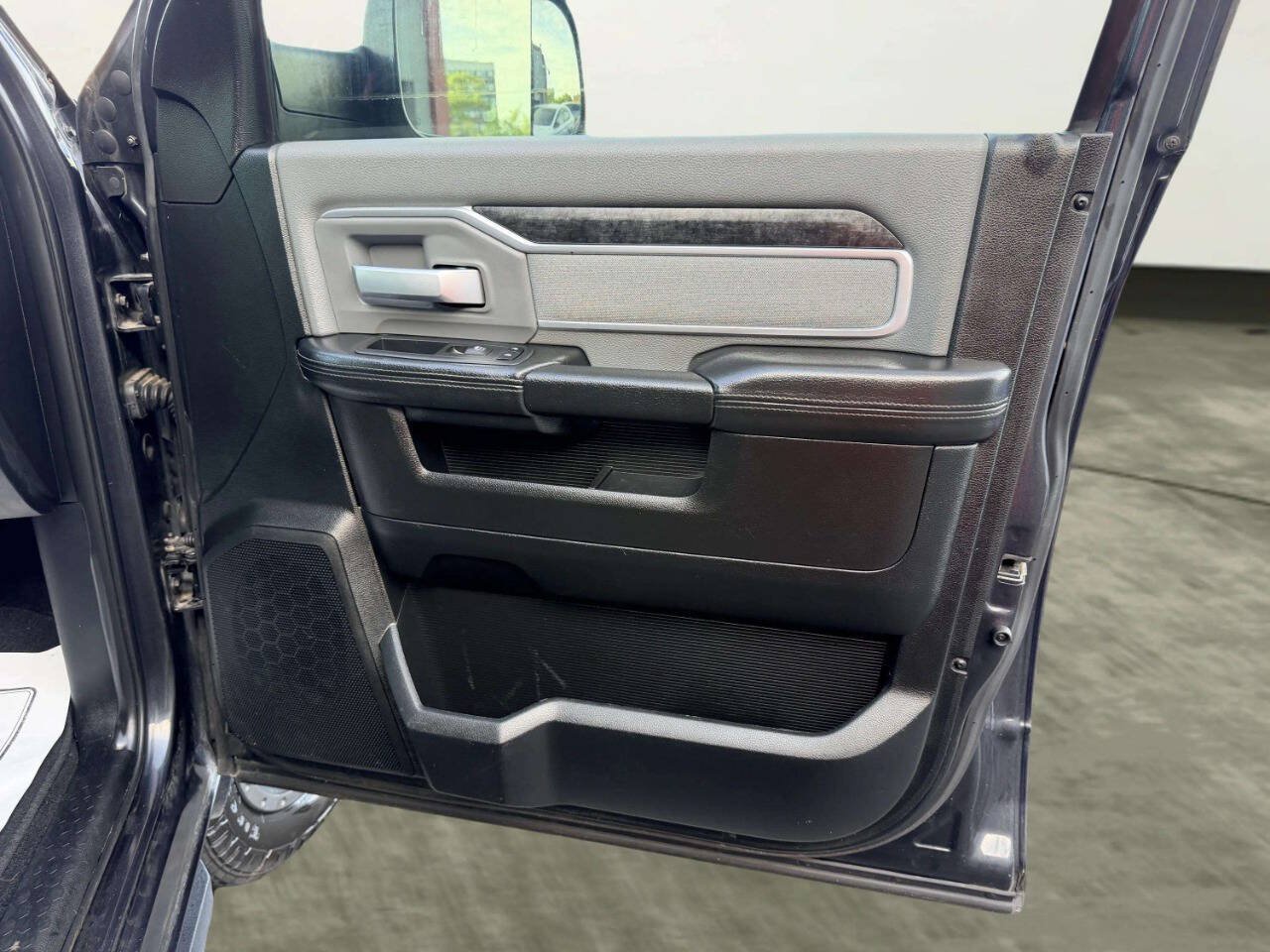 Used 2019 RAM 2500 Big Horn AWD/4WD image 25