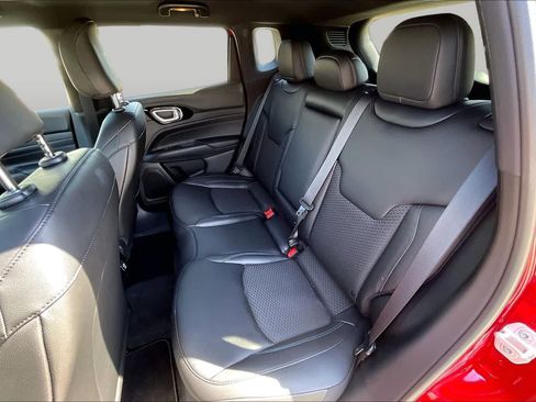 New 2026 Jeep Compass Latitude AWD/4WD image 21