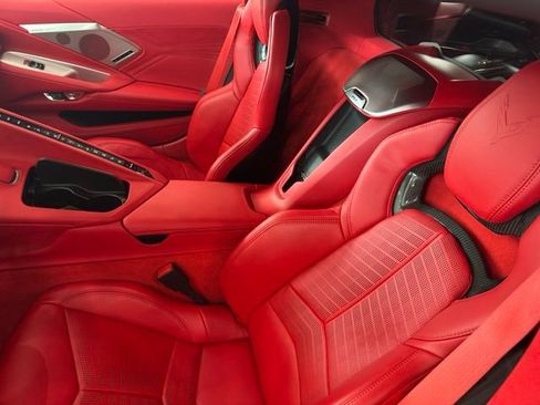Used 2023 Chevrolet Corvette Z06 w/ Z07 Performance Package RWD image 6