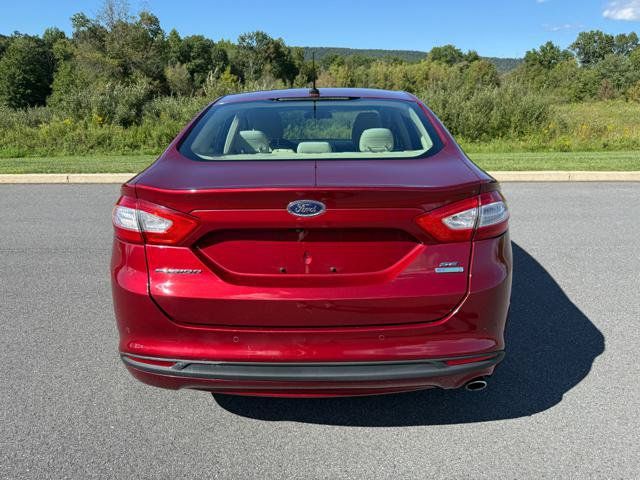 Used 2016 Ford Fusion SE FWD image 7