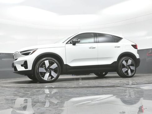 Used 2023 Volvo C40 P8 Recharge Plus w/ Climate Package AWD/4WD image 25