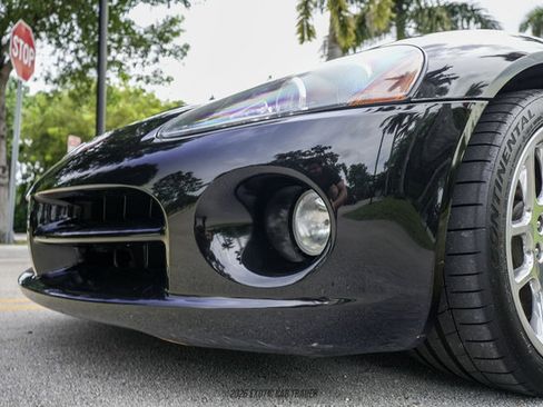 Used 2005 Dodge Viper SRT-10 RWD image 88