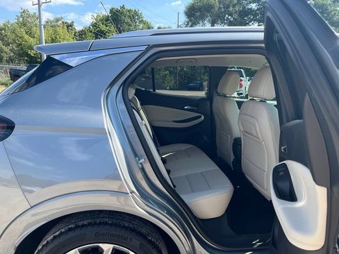 Used 2024 Buick Encore GX Avenir w/ Avenir Convenience Package AWD/4WD image 30