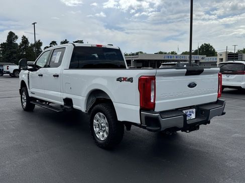 Used 2024 Ford F250 XLT image 26