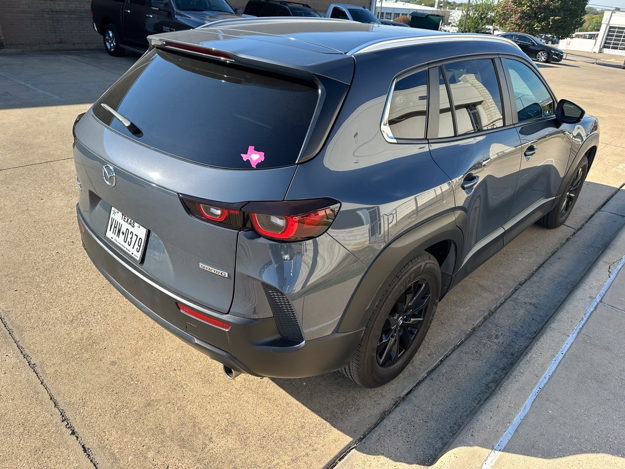 Used 2024 MAZDA CX-50 AWD 2.5 S w/ Weather Package image 17