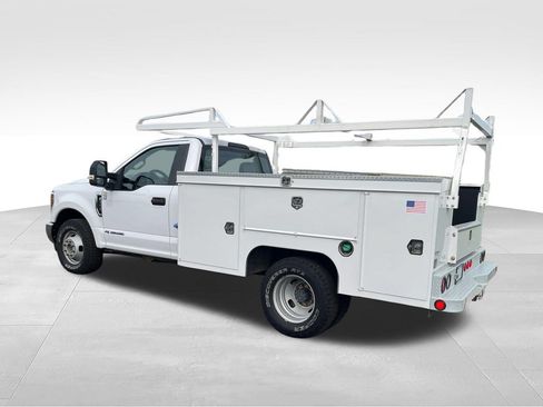 Used 2019 Ford F350 XL w/ XL Value Package RWD image 3