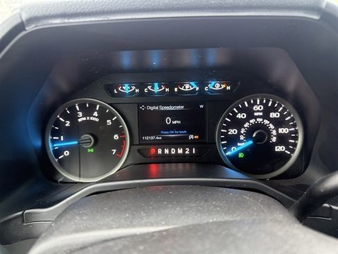 Used 2015 Ford F150 XLT w/ Equipment Group 302A Luxury image 19