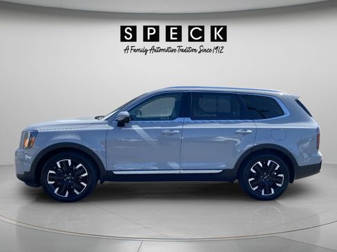Used 2024 Kia Telluride SX AWD/4WD image 2
