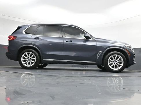 Used 2020 BMW X5 xDrive40i w/ Convenience Package AWD/4WD image 34