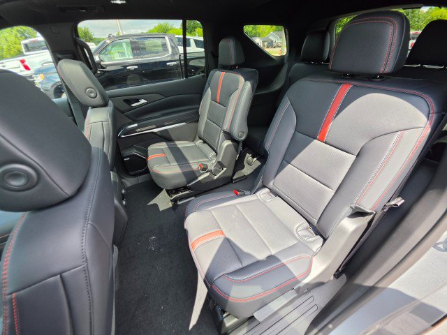 New 2026 Chevrolet Traverse RS AWD/4WD image 22