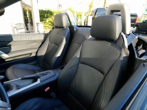 Used 2003 BMW Z4 2.5i image 20