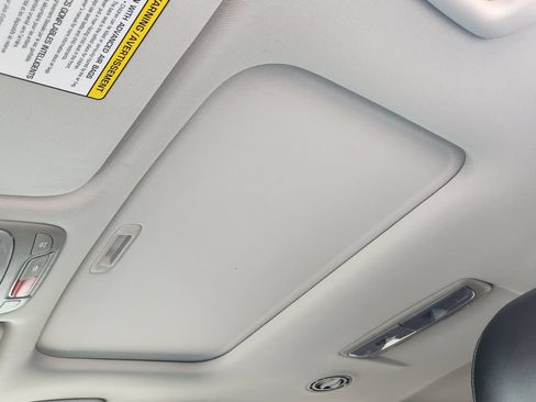 Certified 2024 Kia Telluride S w/ S Sunroof Package AWD/4WD image 24