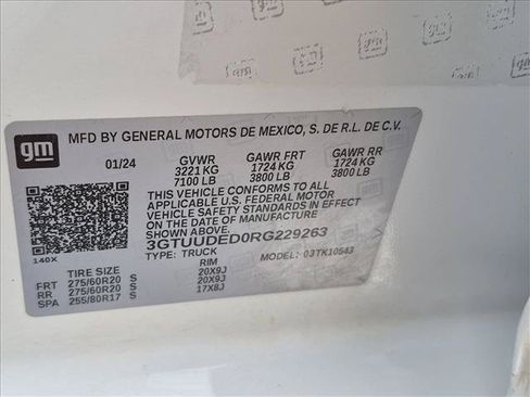 Certified 2024 GMC Sierra 1500 SLT AWD/4WD image 15