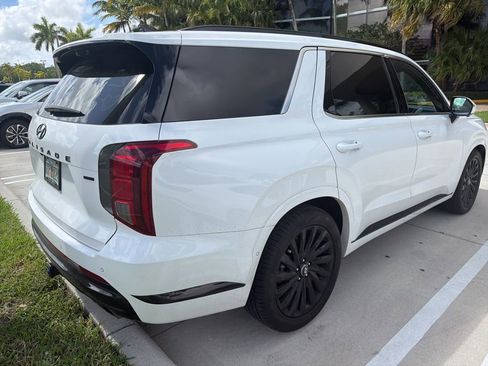 Used 2025 Hyundai Palisade Calligraphy image 10