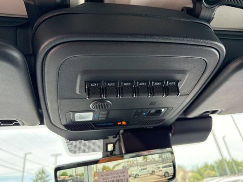 New 2026 Ford Bronco Raptor w/ Interior Carbon Fiber Pack AWD/4WD image 30