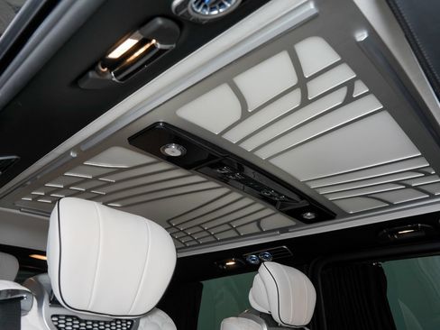 Used 2021 Mercedes-Benz Metris Passenger image 34
