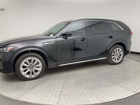 Used 2024 MAZDA CX-90 3.3 Turbo S w/ Premium Package image 6
