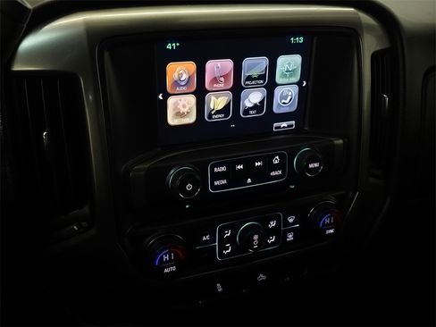 Used 2018 Chevrolet Silverado 1500 LT w/ LT Eassist Package image 27