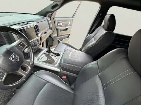 Used 2017 RAM 1500 Limited AWD/4WD image 4