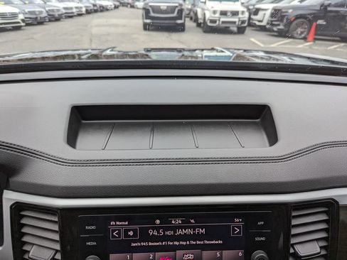 Used 2023 Volkswagen Atlas SE w/ Panoramic Sunroof Package AWD/4WD image 21