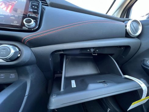 Certified 2025 Nissan Versa SR w/ Trunk Package image 25