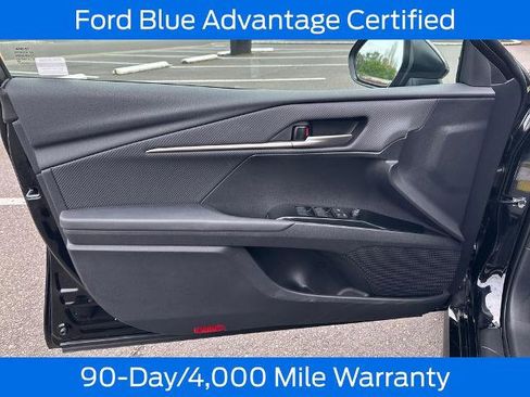 Used 2026 Toyota Camry XLE w/ Convenience Package AWD/4WD image 12