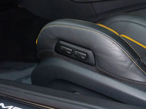 Used 2019 Mercedes-Benz C 63 AMG S image 28