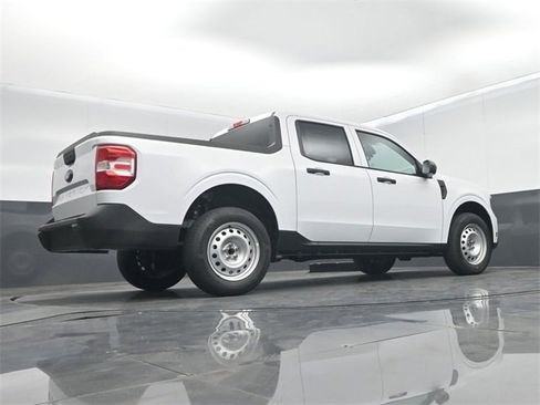 New 2026 Ford Maverick XL image 44
