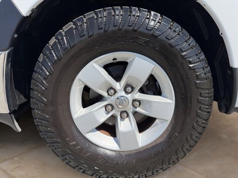 Used 2015 RAM 1500 Tradesman w/ Power & Remote Entry Group image 25