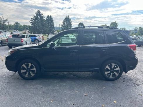 Used 2018 Subaru Forester 2.5i Limited AWD/4WD image 6