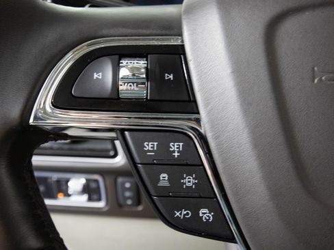 Used 2023 Lincoln Navigator Black Label image 24