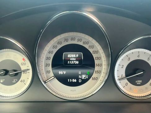 Used 2015 Mercedes-Benz GLK 350 2WD image 28