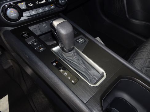 New 2026 Nissan Kicks SV w/ SV Premium Package image 21